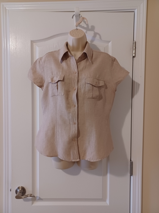 New York & Company Tops - New York & Company Light Beige Short Sleeve Button-Down Shirt